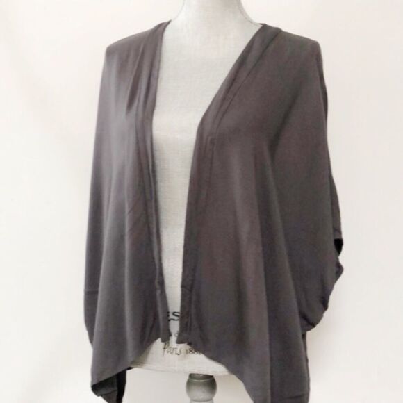 ARITZIA Talula Fawkner Kimono Lightweight Cardigan Gray S/M - Picture 5 of 7